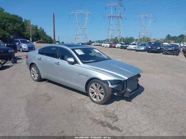 2017 JAGUAR XF 35T PREMIUM
