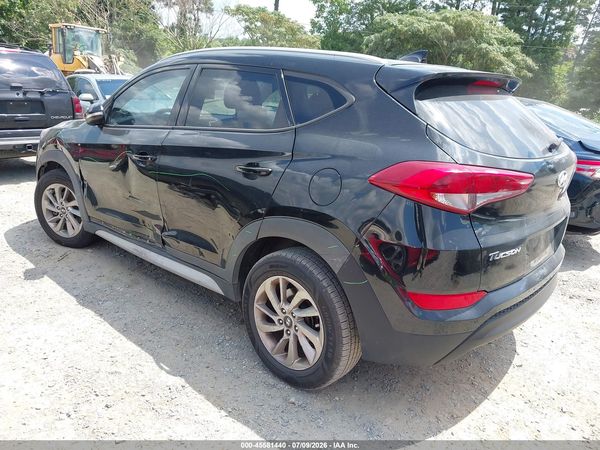 2017 HYUNDAI TUCSON SE PLUS