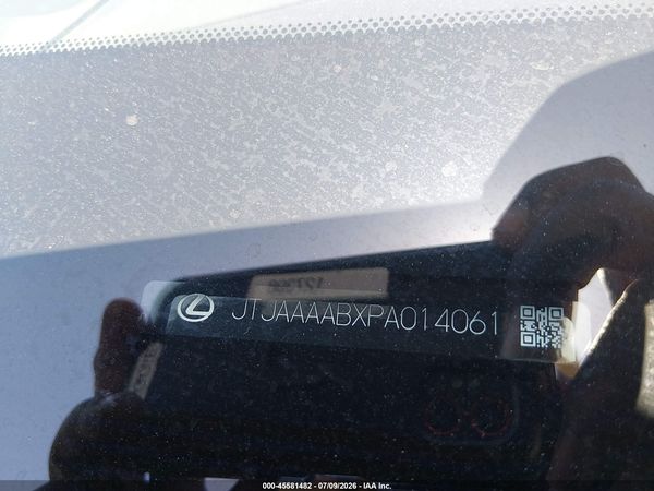 2023 LEXUS RZ 450E LUXURY — I9