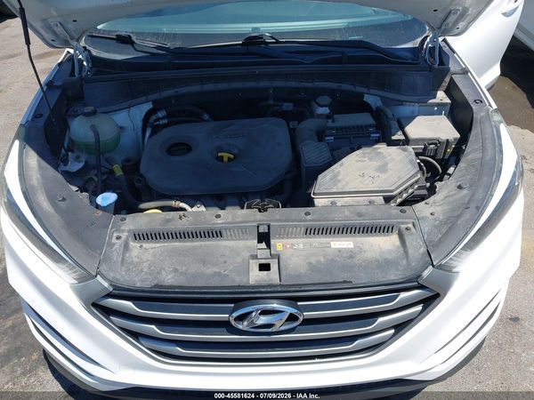 2018 HYUNDAI TUCSON SE