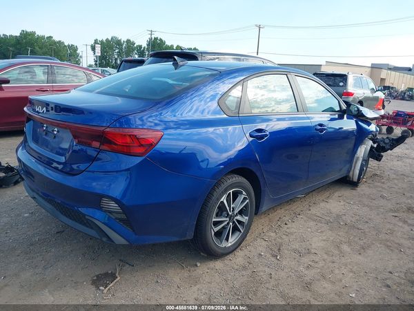 2022 KIA FORTE LXS