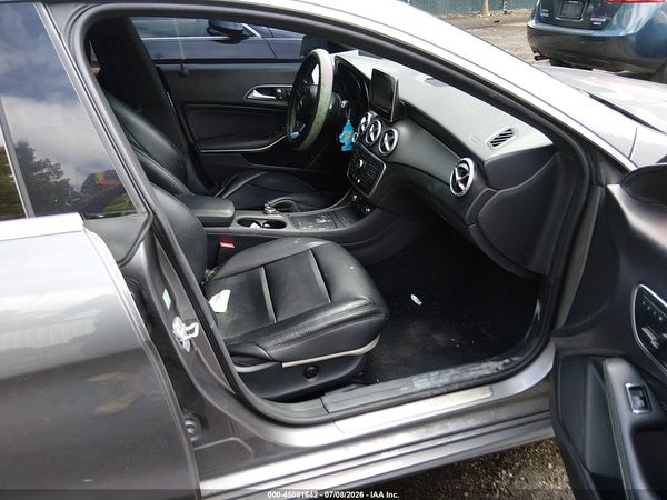 2015 MERCEDES-BENZ CLA 250 CLA250