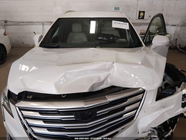 2018 CADILLAC XT5