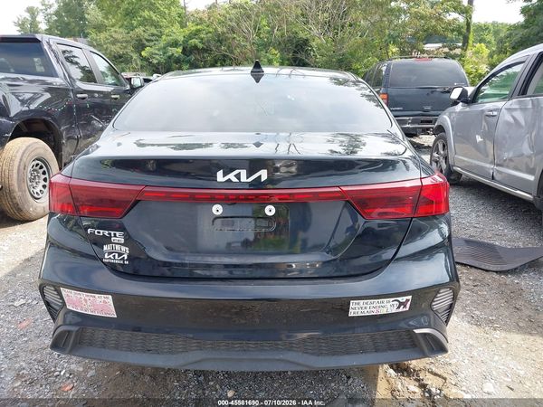 2024 KIA FORTE LX