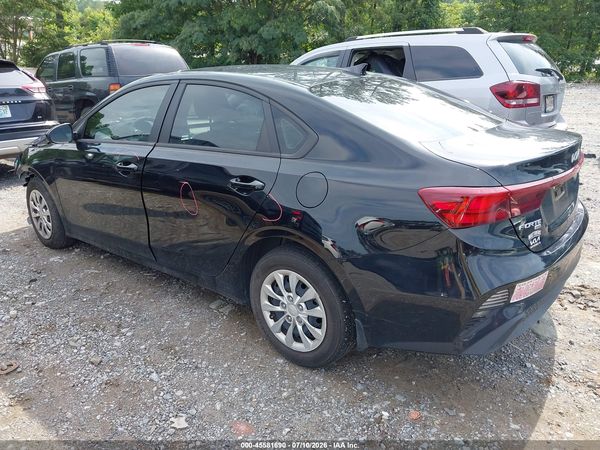 2024 KIA FORTE LX