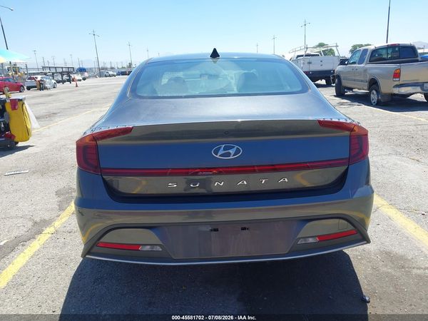 2022 HYUNDAI SONATA SE
