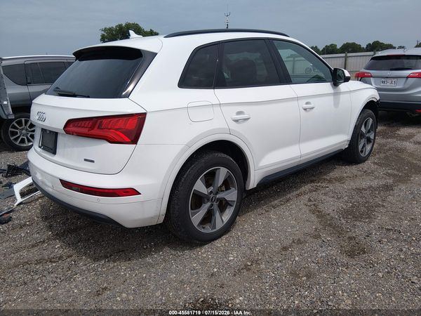 2020 AUDI Q5