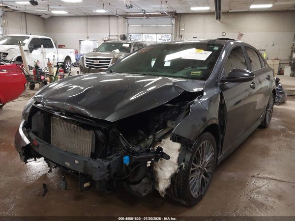 2024 KIA FORTE GT-LINE