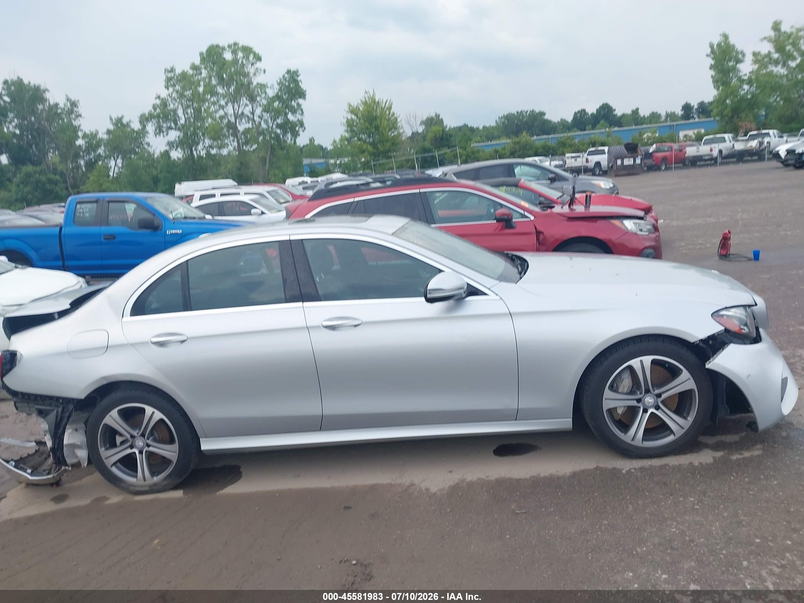 2017 MERCEDES-BENZ E 300 4MATIC