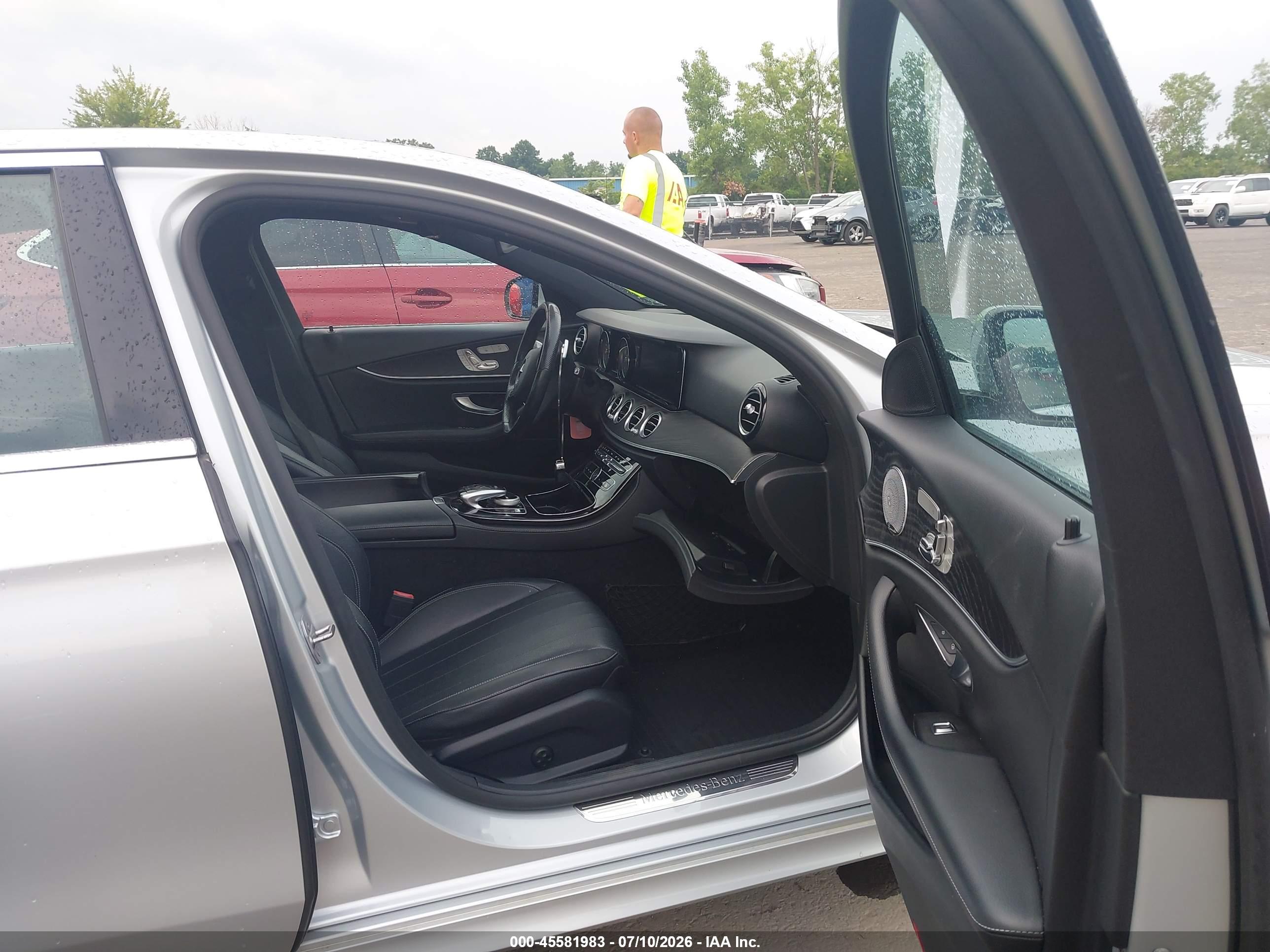 2017 MERCEDES-BENZ E 300 4MATIC