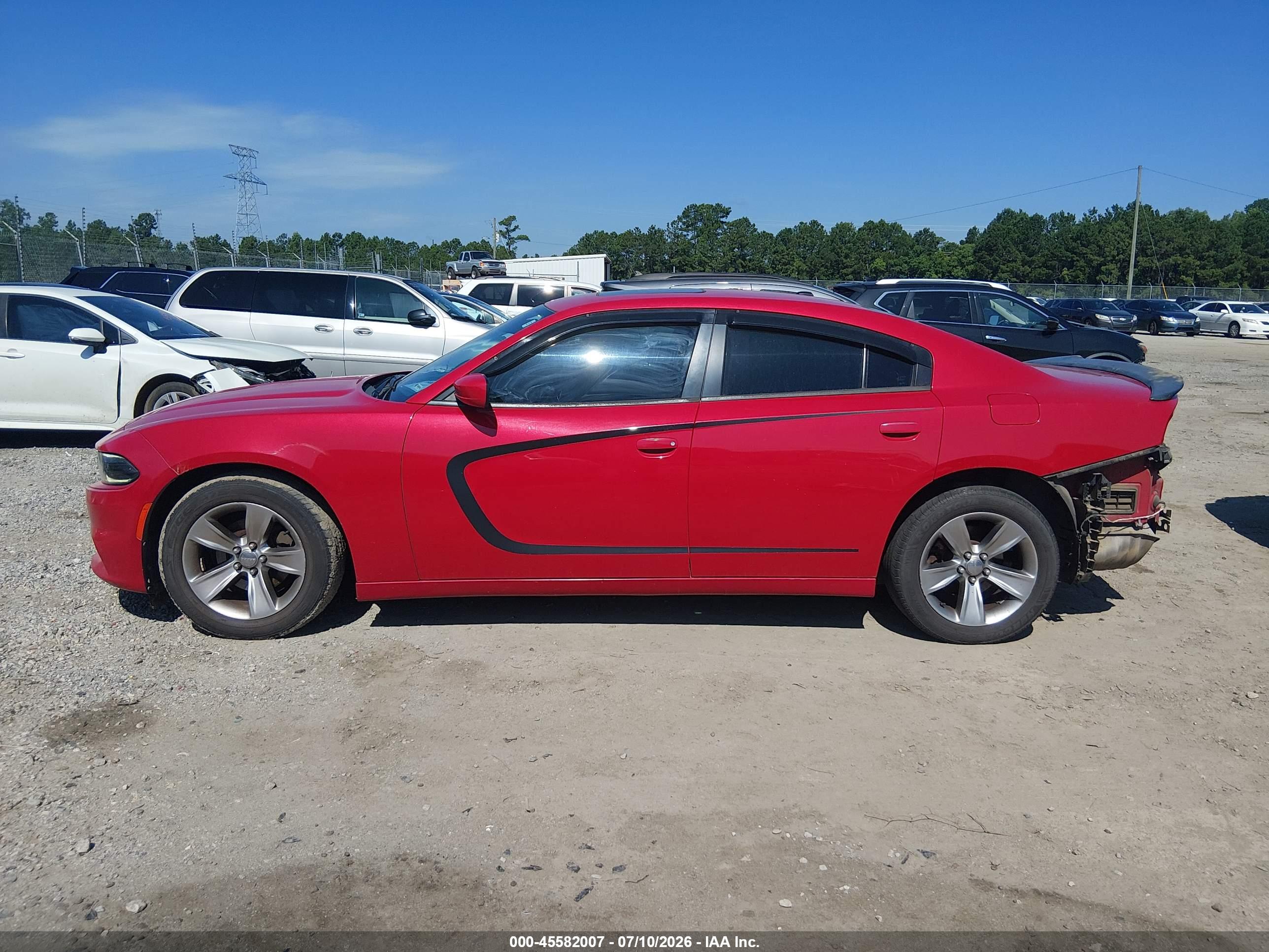 2016 DODGE CHARGER SXT