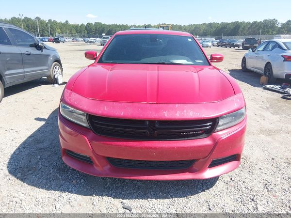 2016 DODGE CHARGER SXT