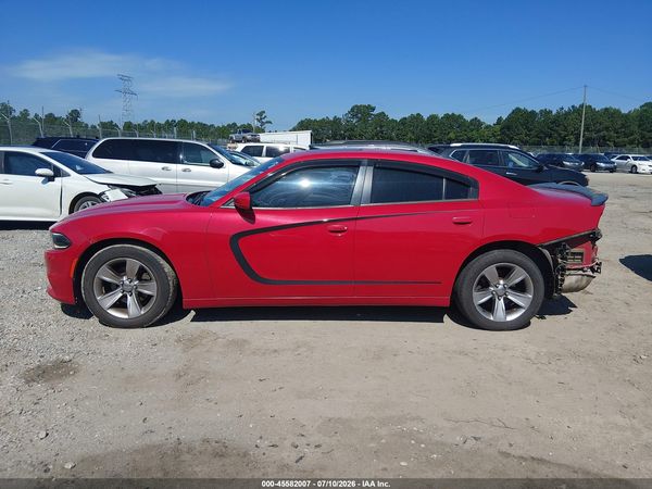 2016 DODGE CHARGER SXT