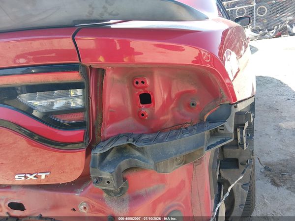2016 DODGE CHARGER SXT