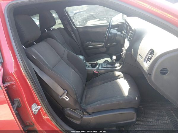2016 DODGE CHARGER SXT