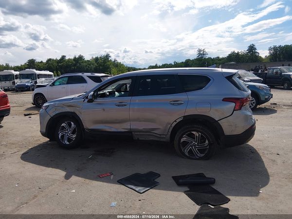 2022 HYUNDAI SANTA FE SE