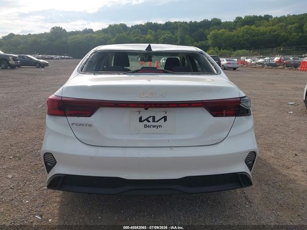 2023 KIA FORTE LXS