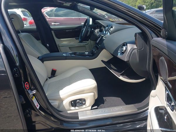 2019 JAGUAR XJ XJ50 V6/XJL PORTFOLIO
