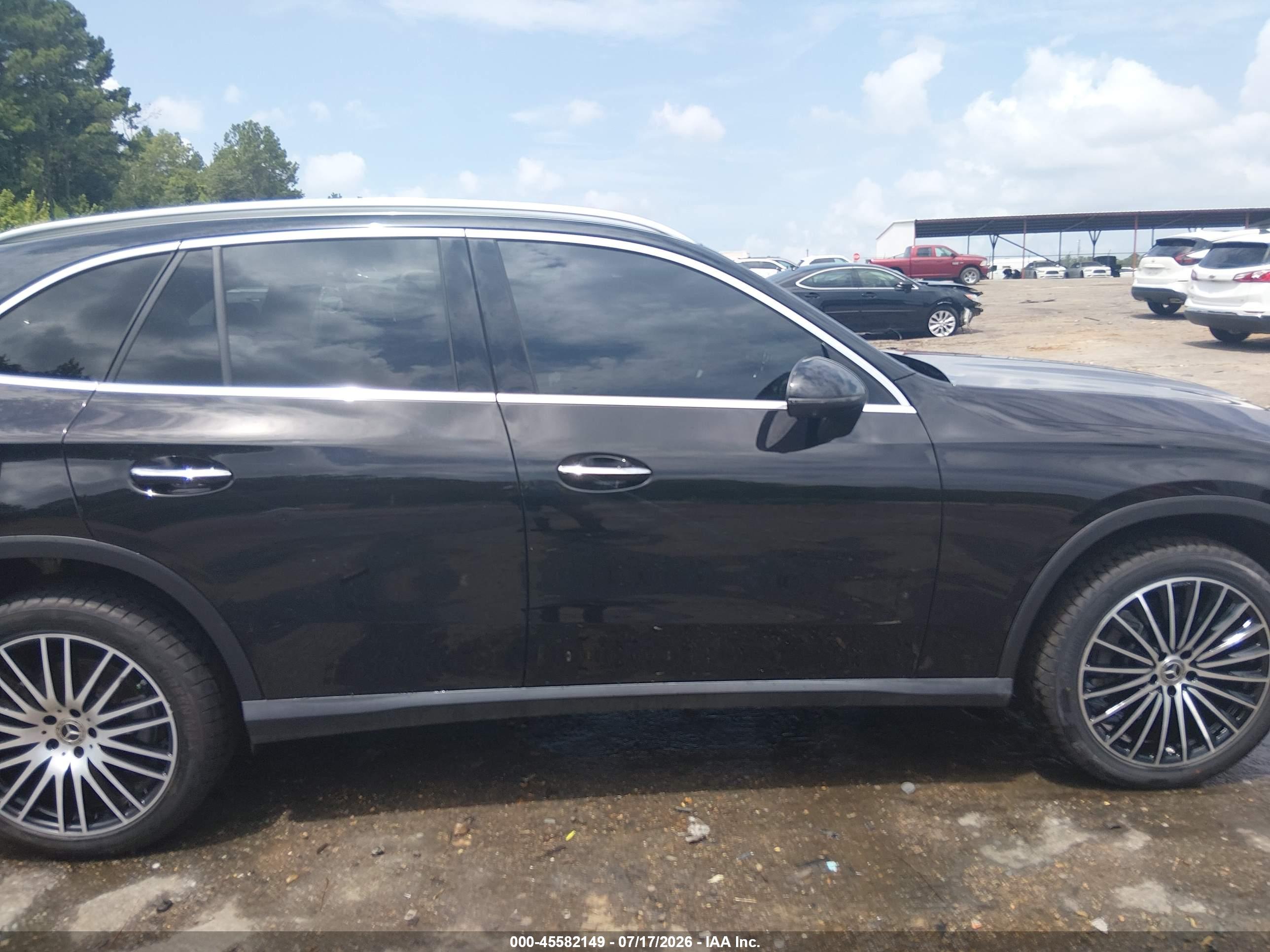 2024 MERCEDES-BENZ GLC 300 4MATIC SUV