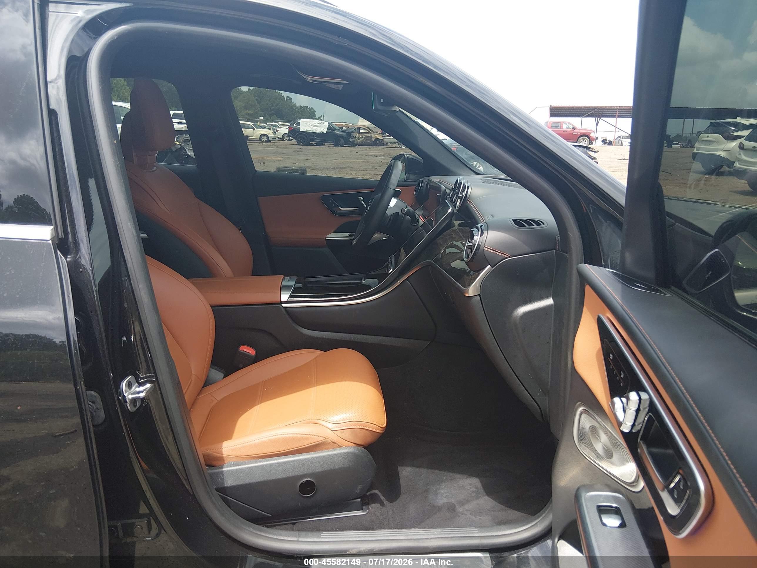 2024 MERCEDES-BENZ GLC 300 4MATIC SUV