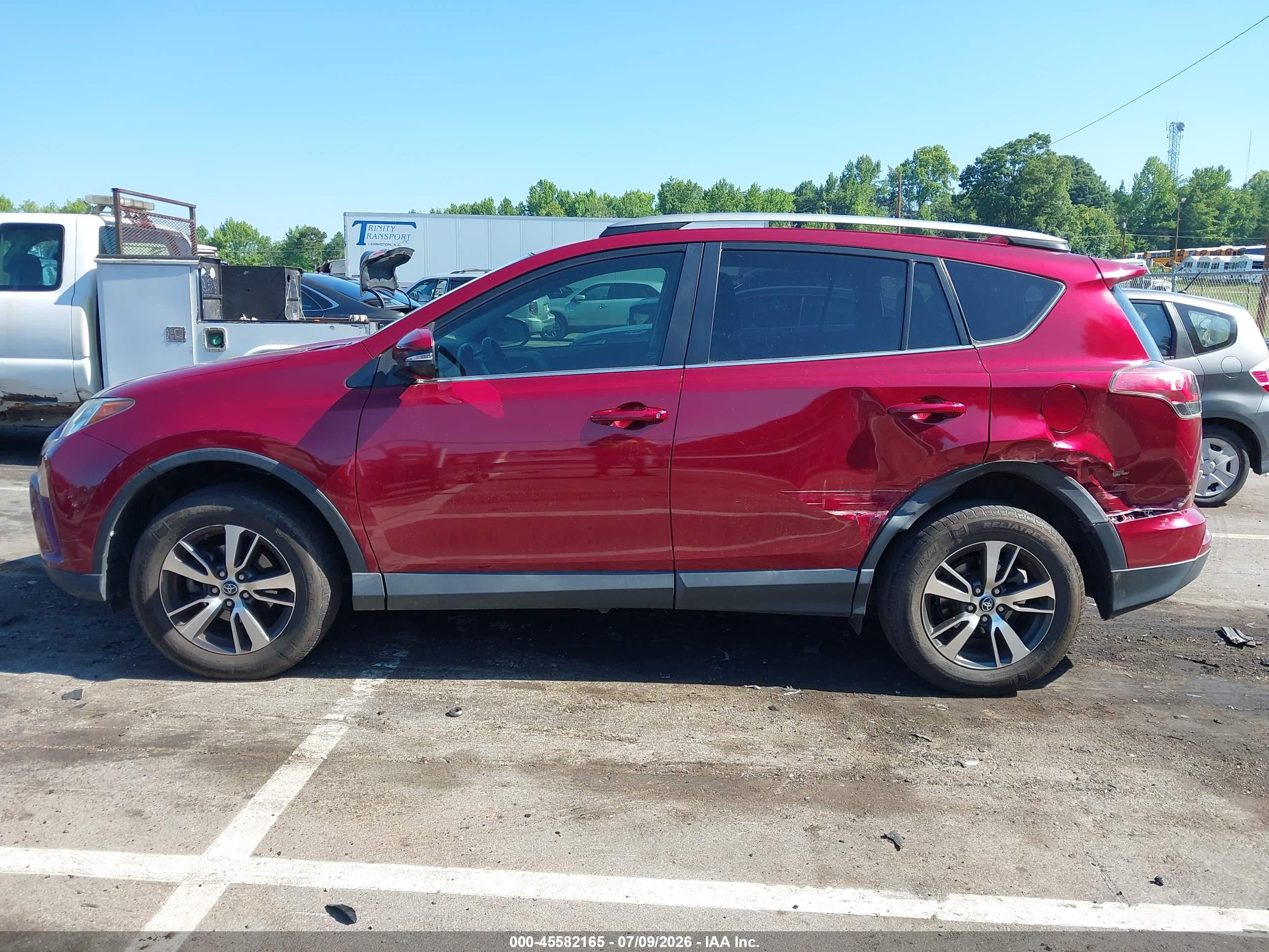 2018 TOYOTA RAV4 XLE