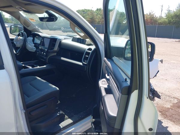 2020 RAM 1500 BIG HORN  4X4 5'7 BOX