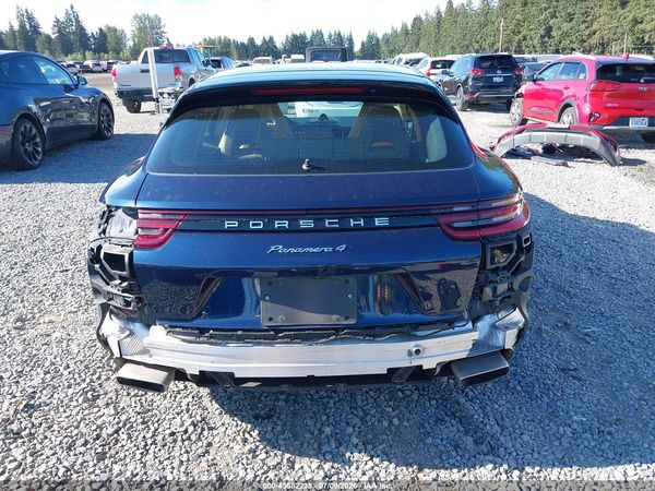 2018 PORSCHE PANAMERA SPORT TURISMO 4
