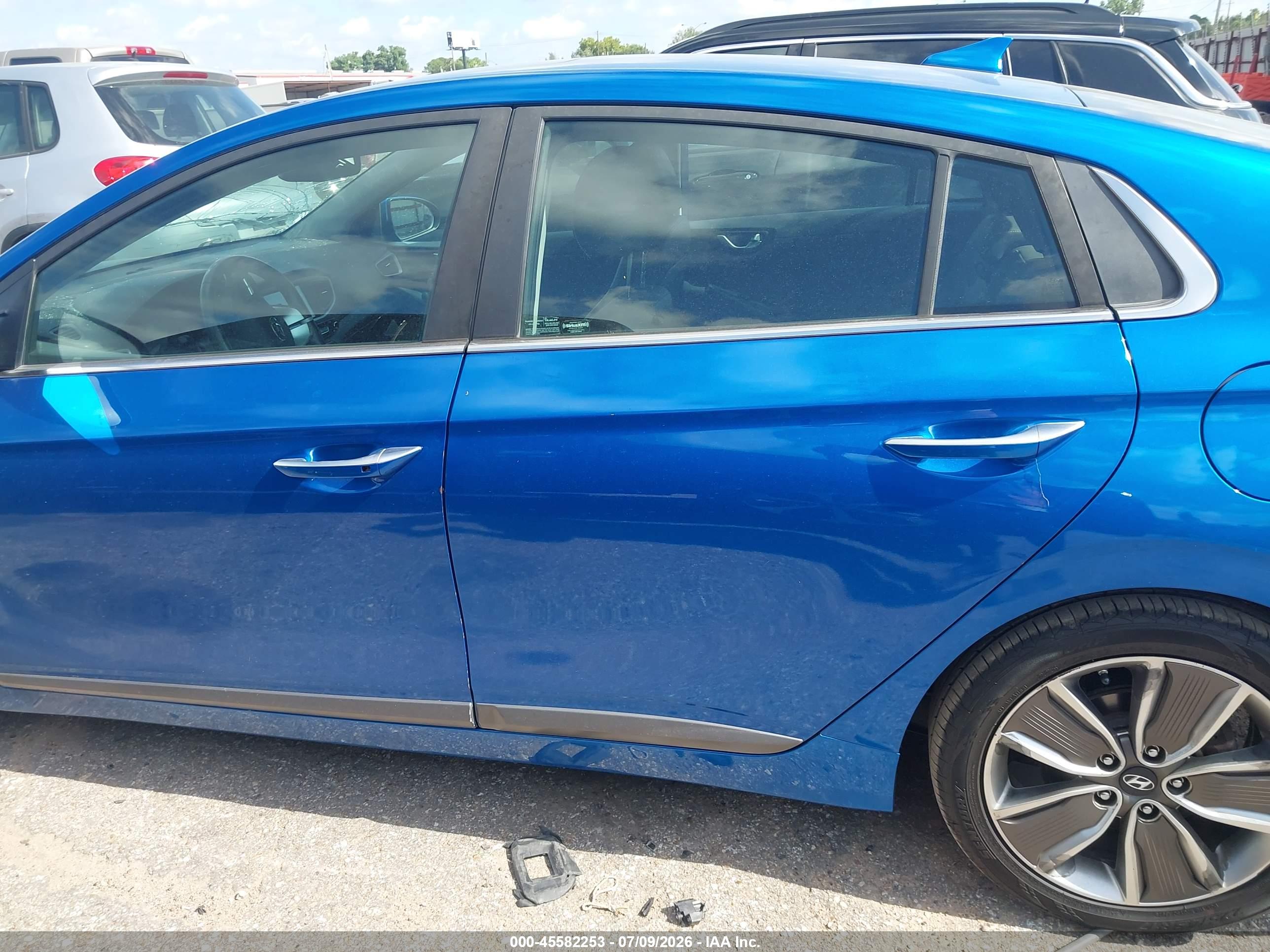 2018 HYUNDAI IONIQ HYBRID LIMITED