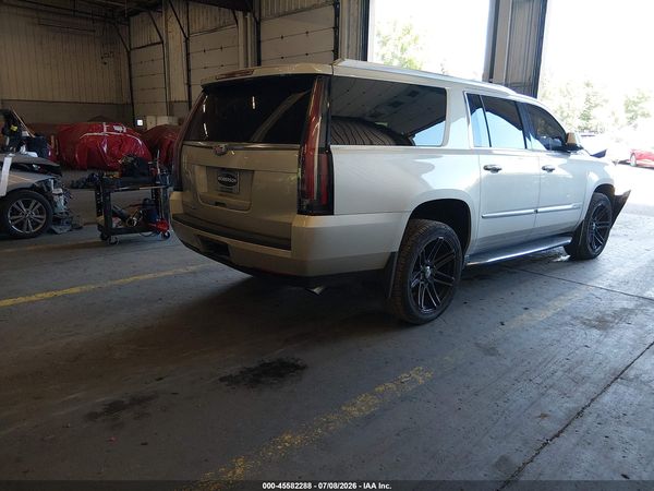 2016 CADILLAC ESCALADE ESV LUXURY COLLECTION