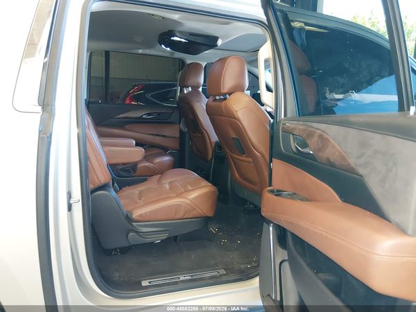 2016 CADILLAC ESCALADE ESV LUXURY COLLECTION