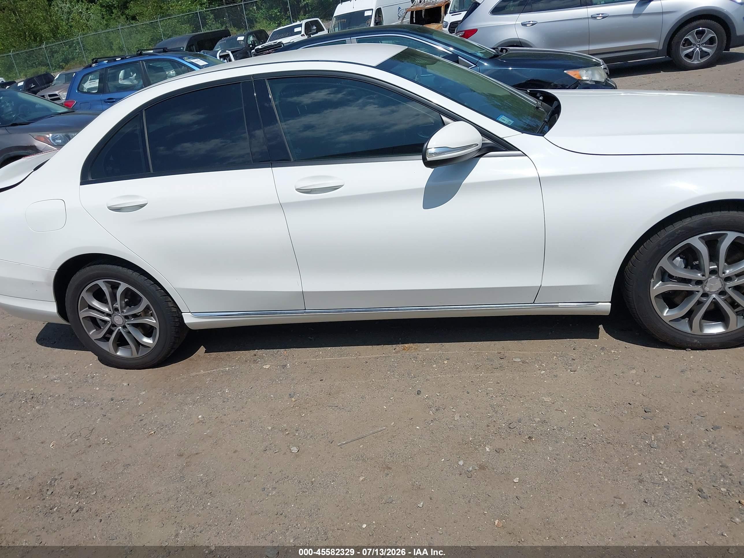 2015 MERCEDES-BENZ C 300 4MATIC