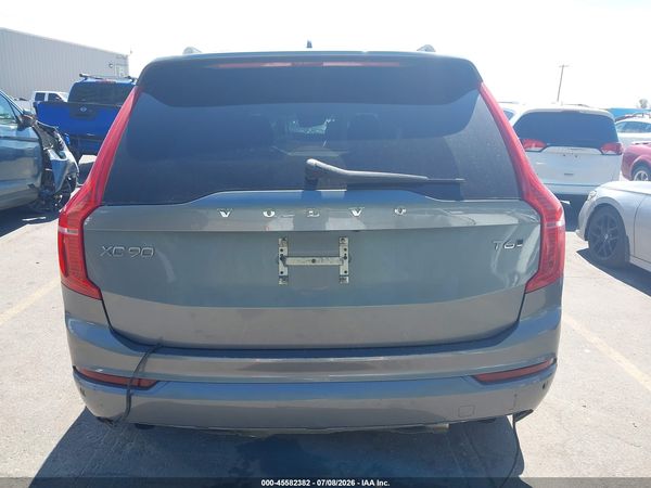 2018 VOLVO XC90 T6 MOMENTUM