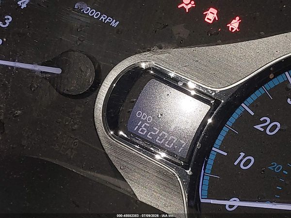 2014 TOYOTA SIENNA XLE V6 8 PASSENGER