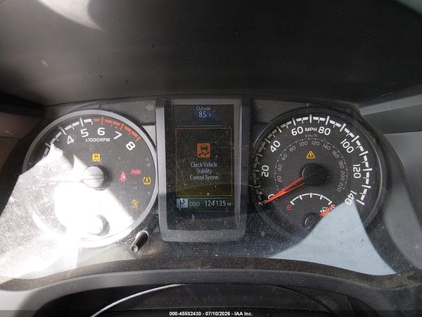 2022 TOYOTA TACOMA SR
