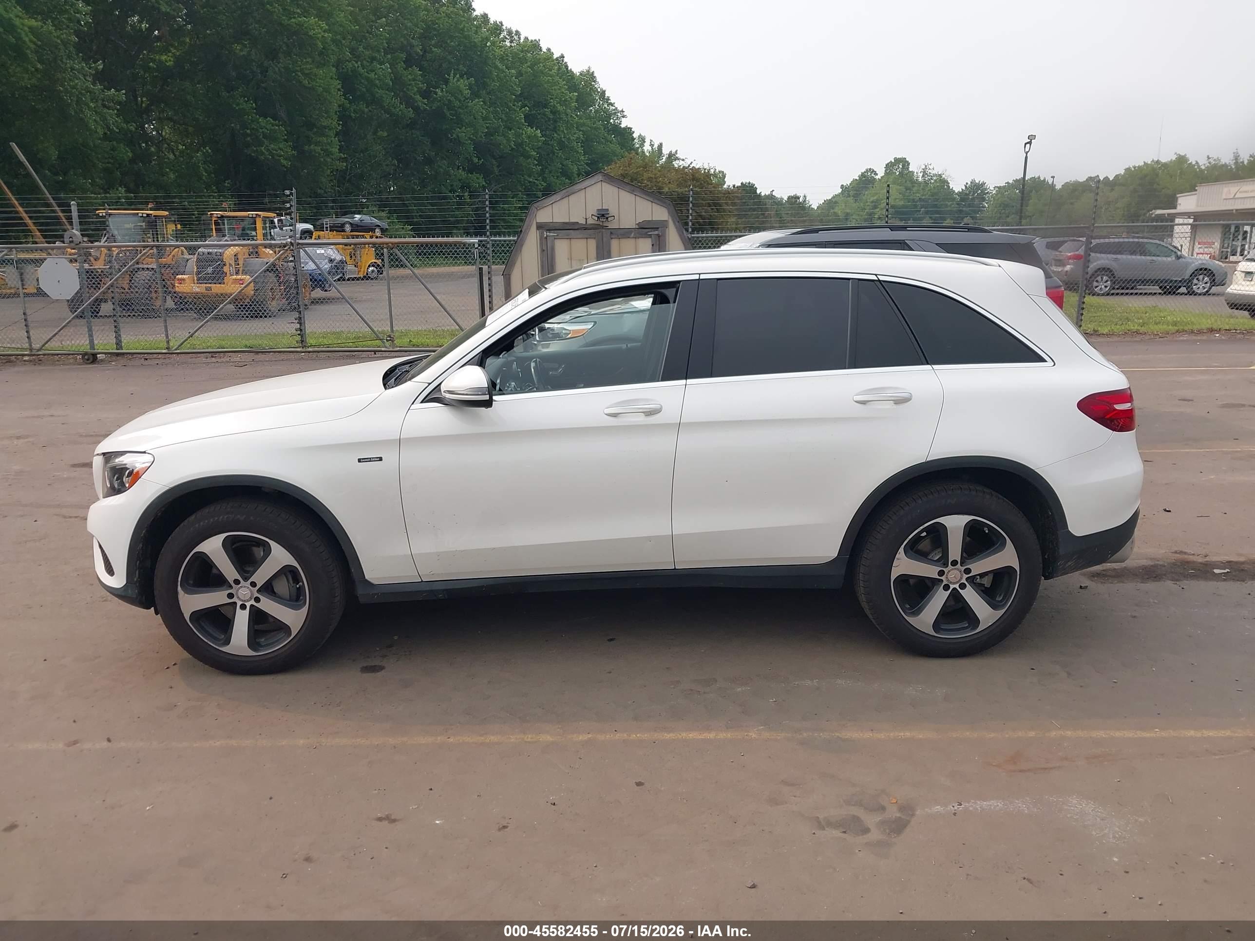 2016 MERCEDES-BENZ GLC 300 4MATIC