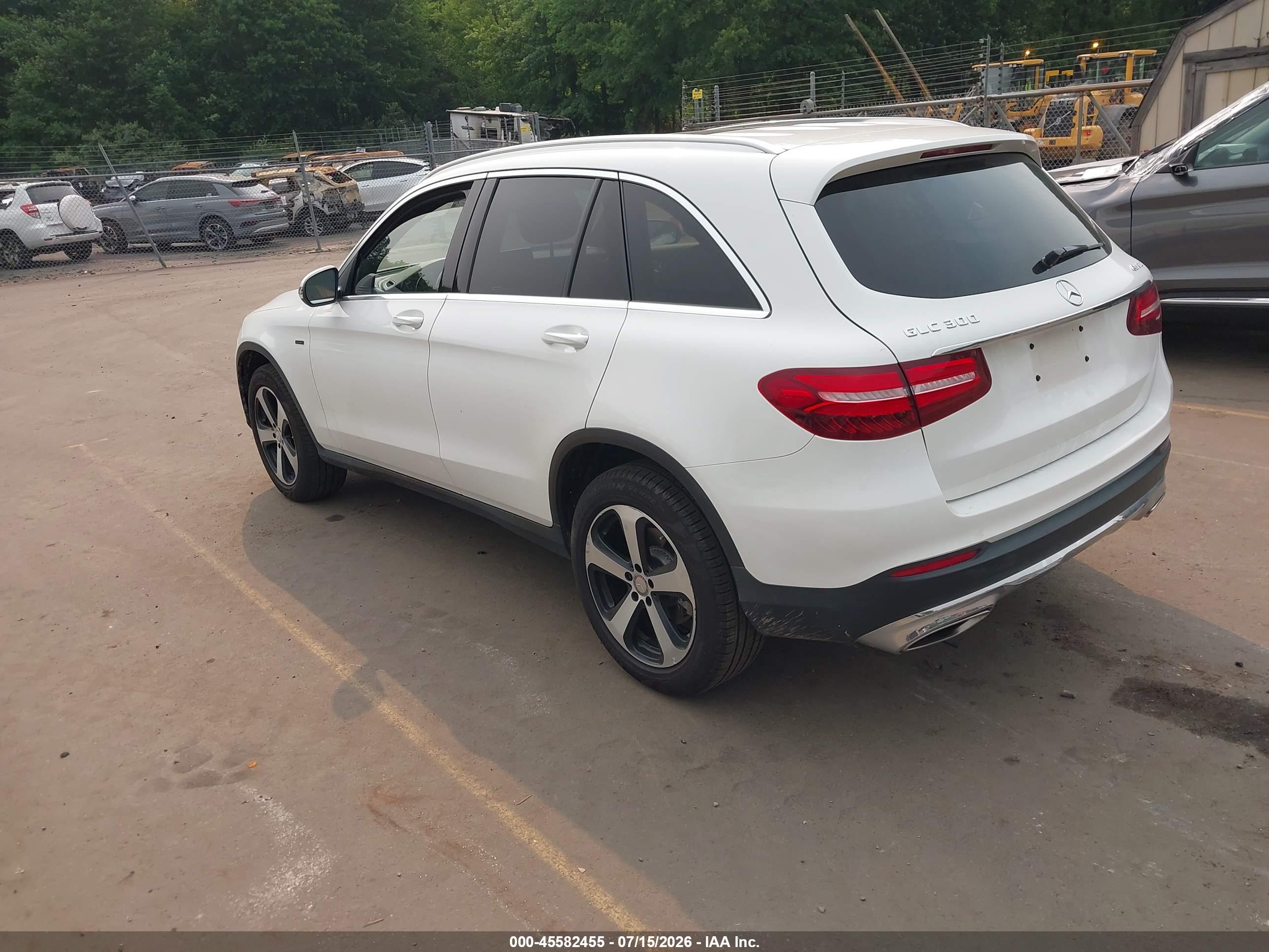2016 MERCEDES-BENZ GLC 300 4MATIC