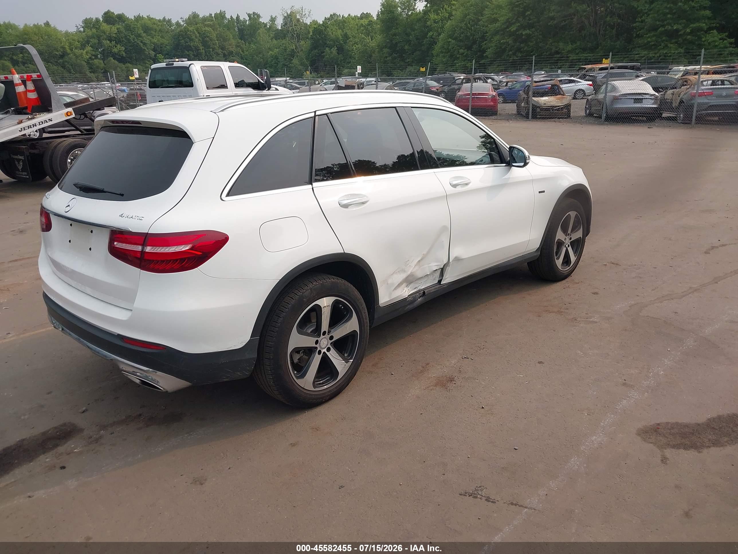 2016 MERCEDES-BENZ GLC 300 4MATIC