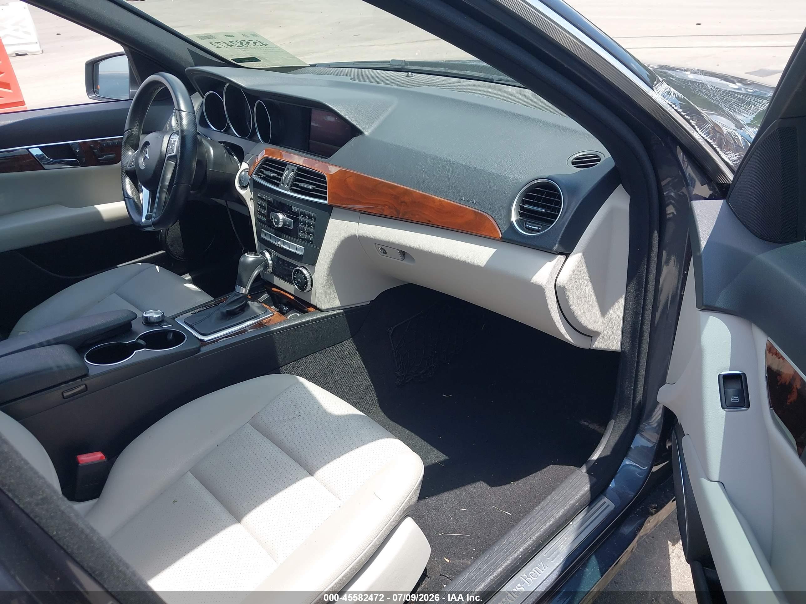 2013 MERCEDES-BENZ C 350 SPORT