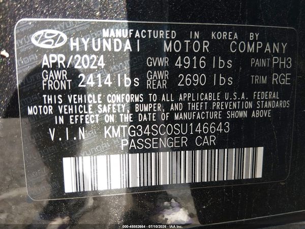 2025 GENESIS G70 2.5T AWD