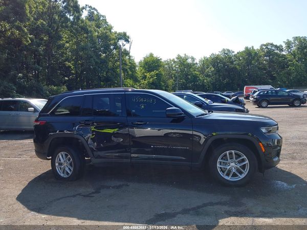 2024 JEEP GRAND CHEROKEE LAREDO X 4X4