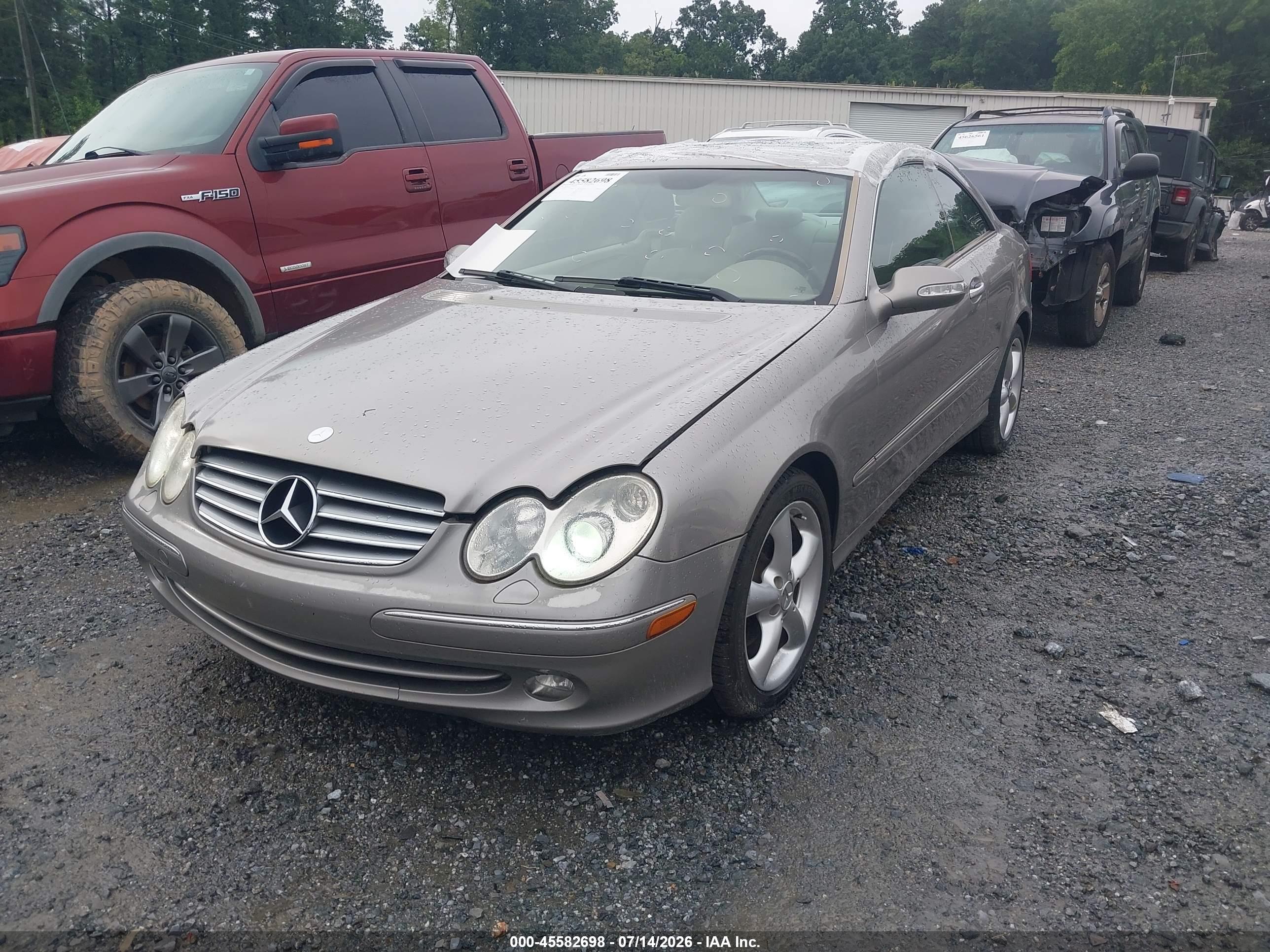 2004 MERCEDES-BENZ CLK 320 CLK320C