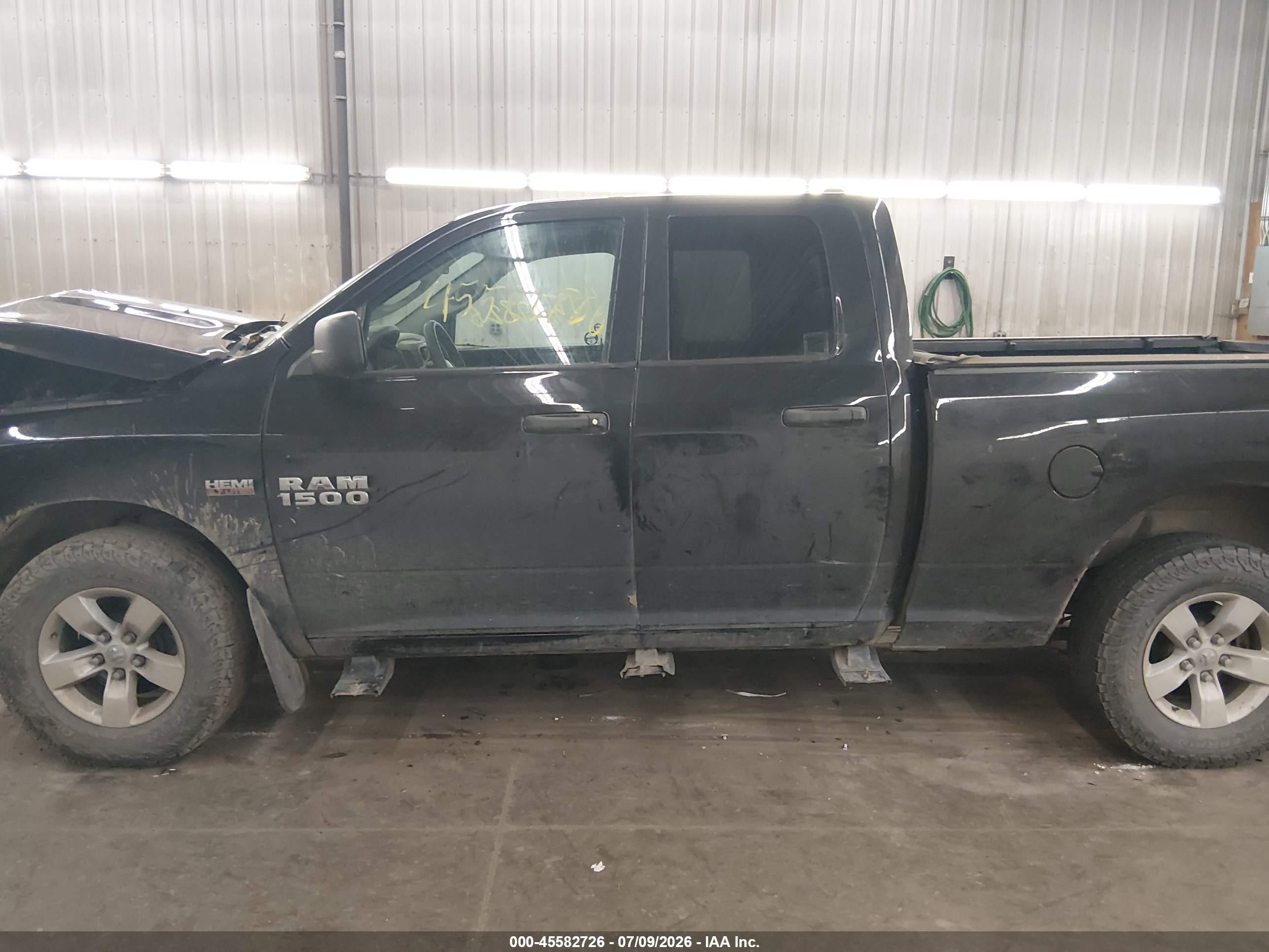 2017 RAM 1500 ST