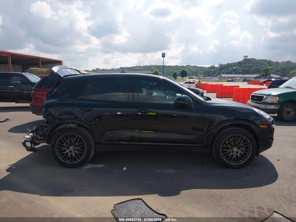 2018 PORSCHE CAYENNE PLATINUM EDITION