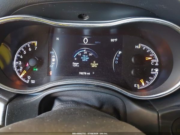 2019 JEEP GRAND CHEROKEE LAREDO E 4X4