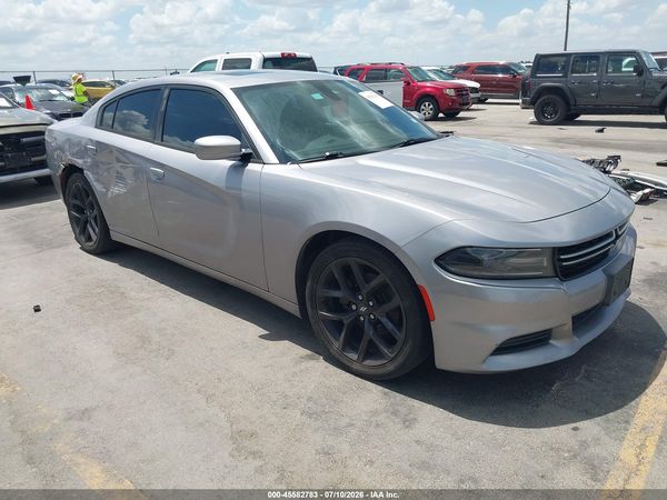 2016 DODGE CHARGER SE