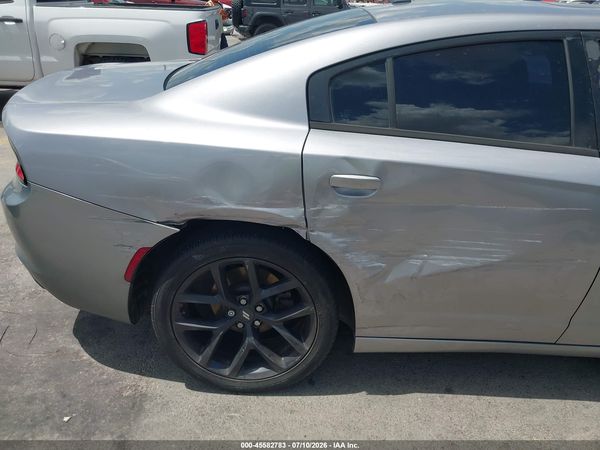 2016 DODGE CHARGER SE