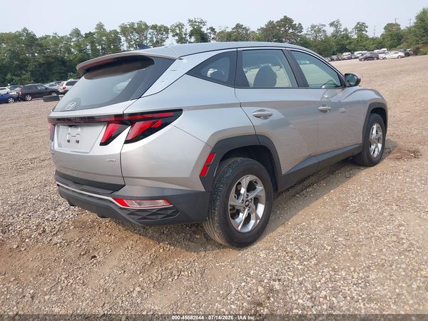 2023 HYUNDAI TUCSON SE