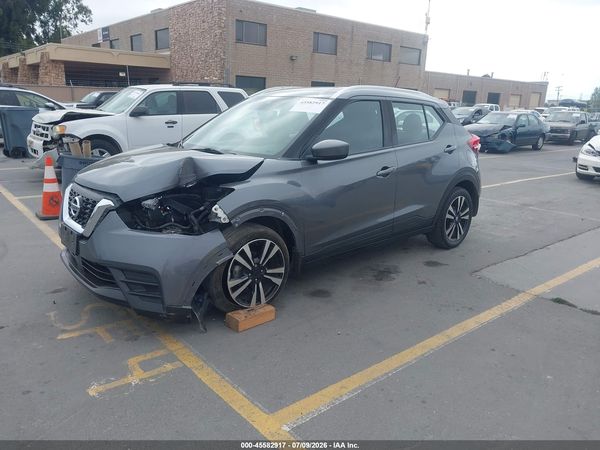 2020 NISSAN KICKS SV XTRONIC CVT