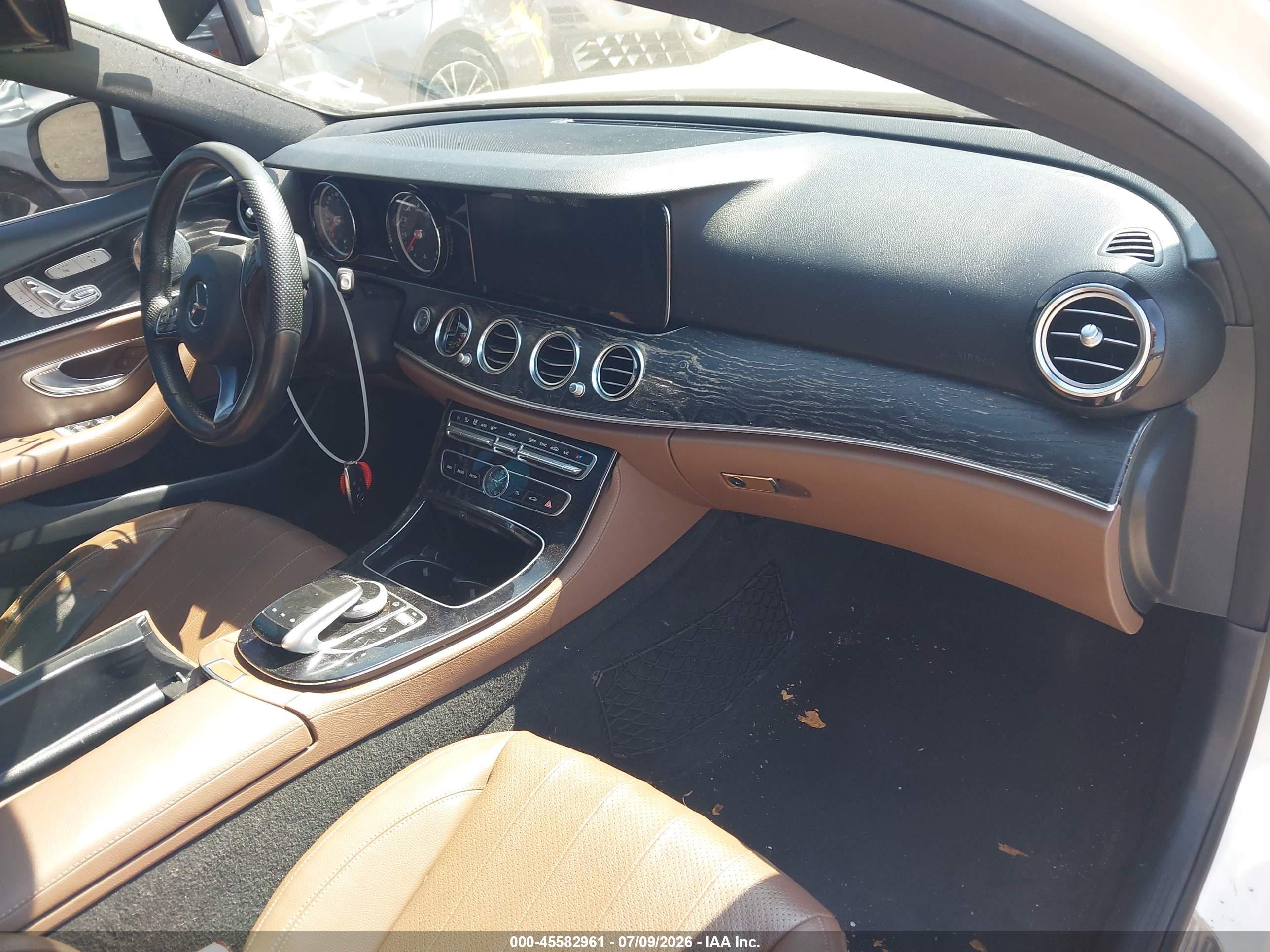 2017 MERCEDES-BENZ E 300 4MATIC