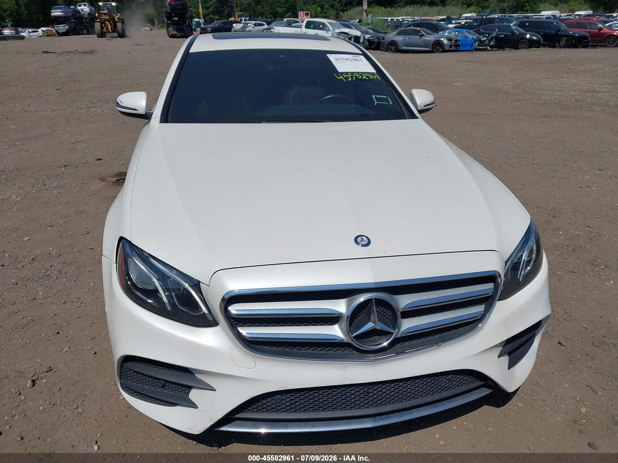 2017 MERCEDES-BENZ E 300 4MATIC